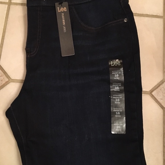 NWT Lee Modern Series/Platinum Women’s Jean’s - Picture 5 of 6
